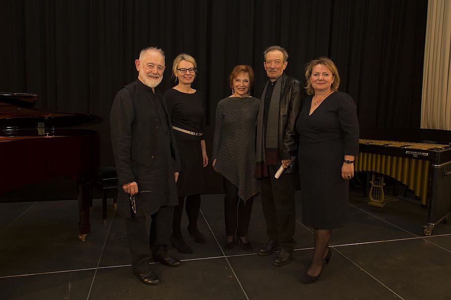 K. Schwertsik, Chr. Grond, Chr. Schwertsik, J. Schutting, G. Ecker (v.l.n.r.), Foto: Hannes Polt
