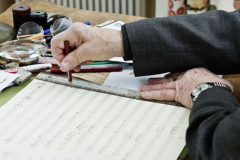 Friedrich Cerha (c) Hertha Hurnaus